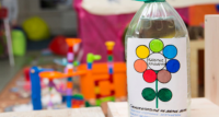 Новости » Культура: В Керчи волонтеры собирают крышечки с пластиковых бутылок