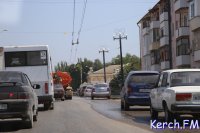 Новости » Общество: Керченские водители просят коммунальщиков мыть дороги рано утром