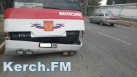 Новости » Криминал и ЧП: В Керчи автобус с переправы попал в ДТП