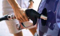 Новости » Общество: На крымских заправках продают некачественное топливо – общественники