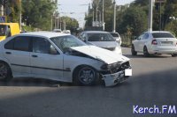 В Керчи произошло лобовое столкновение двух машин
