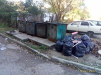 В Керчи оштрафовали управляющую компанию за состояние мусоросборочных площадок