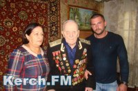 Культура: Вчера в Керчи ветеран ВОВ отметил свой 95-летний юбилей