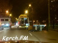 Новости » Криминал и ЧП: В Керчи на пешеходном переходе сбили мужчину (18+)