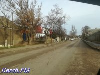Новости » Общество: Керчане просят у властей остановочный павильон на «Рыбкооп»