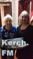 Новости » Общество: В Керчи еще один ветеран ВОВ отметила свой 90-летний юбилей