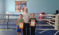 Девятилетние боксеры привезли в Керчь золотые медали