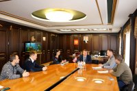 Новости » Общество: Керченскую команду рассматривают для участия в телевизионной Лиге КВН