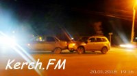 Вчера в Керчи на Камыш-Бурунском шоссе произошла тройная авария