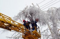 Новости » Общество: Энергетики восстановили электроснабжение Крыма после снегопада