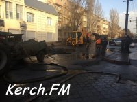 На Пролетарской в Керчи разрыли часть дороги