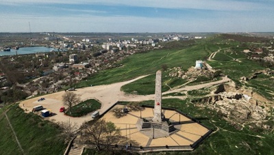Новости » Общество: Бороздин заявил, что филиал парка «Патриот» даст Керчи миллион туристов в год