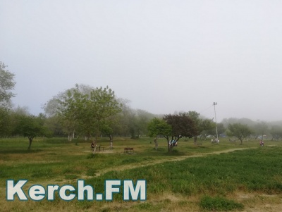 На часть Керчи опустился сильный туман