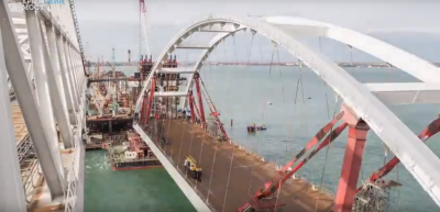 Вспомни, как это было: строительство Крымского моста за 3 минуты (видео)