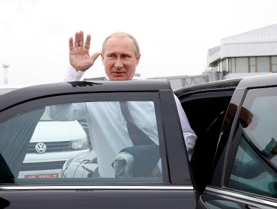 Путин сегодня проедет по Крымскому мосту, - Песков