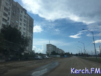 Новости » Общество: На шоссе Героев Сталинграда произошёл прорыв водовода