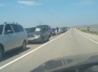 Ты репортер: На границе в Крым из Украины стоит очередь автомобилей