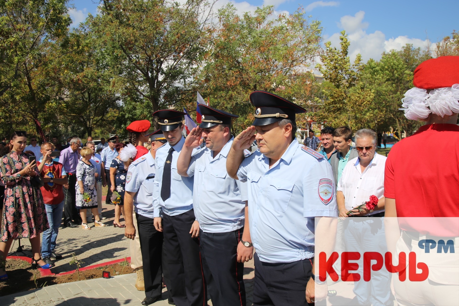 Свежие новости керч. Аллея памяти на набережной Керчи. Какие новости в Керчи.