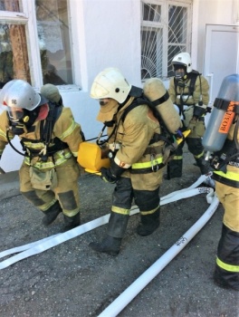 Новости » Общество: В керченской школе ликвидировали условный пожар