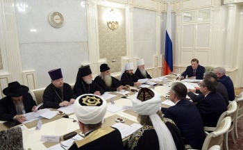 Новости » Общество: В Крыму предлагают создать госорган по делам религий