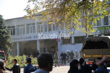 Обыски: среди отчисленных студентов колледжа Керчи ищут причастных к убийству