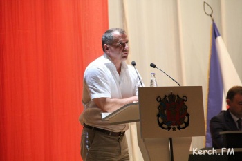 Новости » Общество: Константинов считает трагедию в Керчи спланированной операцией