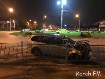 Новости » Криминал и ЧП: На автовокзале в Керчи произошло ДТП