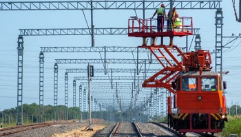 Скажется ли запуск поездов по мосту на ценах в Крыму?