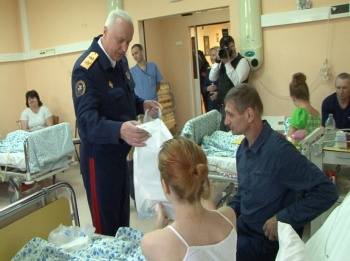 Председатель Следкома России посетил пострадавших в керченском колледже
