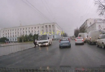 Керчане стали свидетелем ДТП в Симферополе (видео)