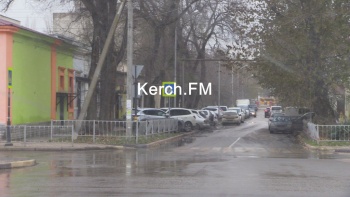 В Керчи произошел очередной прорыв водовода