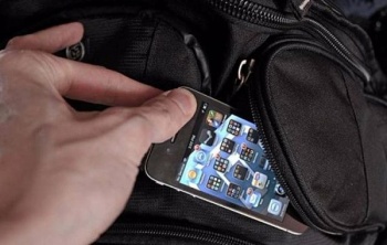 Возбудили уголовное дело: в Керчи подросток украл телефон у одноклассника