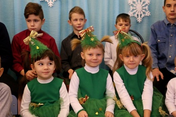 Новости » Общество: В керченском детском доме прошел праздник в честь Дня святого Николая