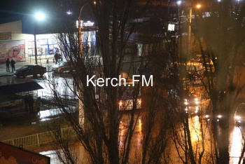 На Таврической площади  в Керчи «Нефаз» сбил пешехода (обновлено)