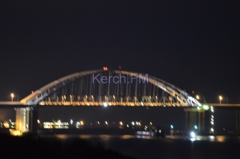 Оперативная обстановка в Керченском проливе во время прохождения арки Крымского моста