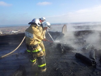 На крыше жилого дома в Крыму взорвались 2 газовых баллона