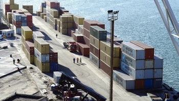 Между Крымом и Сирией в феврале пустят грузовой корабль