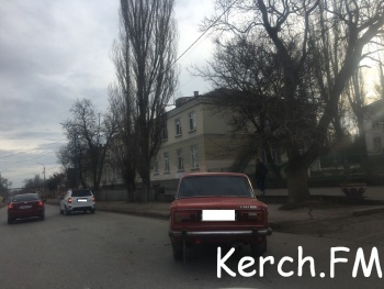 На Чкалова в Керчи произошла авария