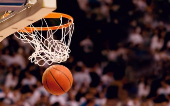 Два десятка команд сыграют на выходных в баскетбольных чемпионатах Крыма