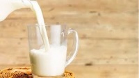 Новости » Общество: В крымских магазинах молоко разложат по разным полкам