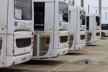 Проезд в автобусах Крыма поднимут с 1 апреля