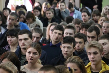 Новости » Общество: Студентам политеха Керчи рассказали о грядущих выборах депутатов