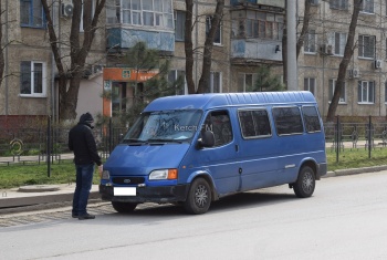 Новости » Криминал и ЧП: В Керчи сбили девочку на пешеходном переходе