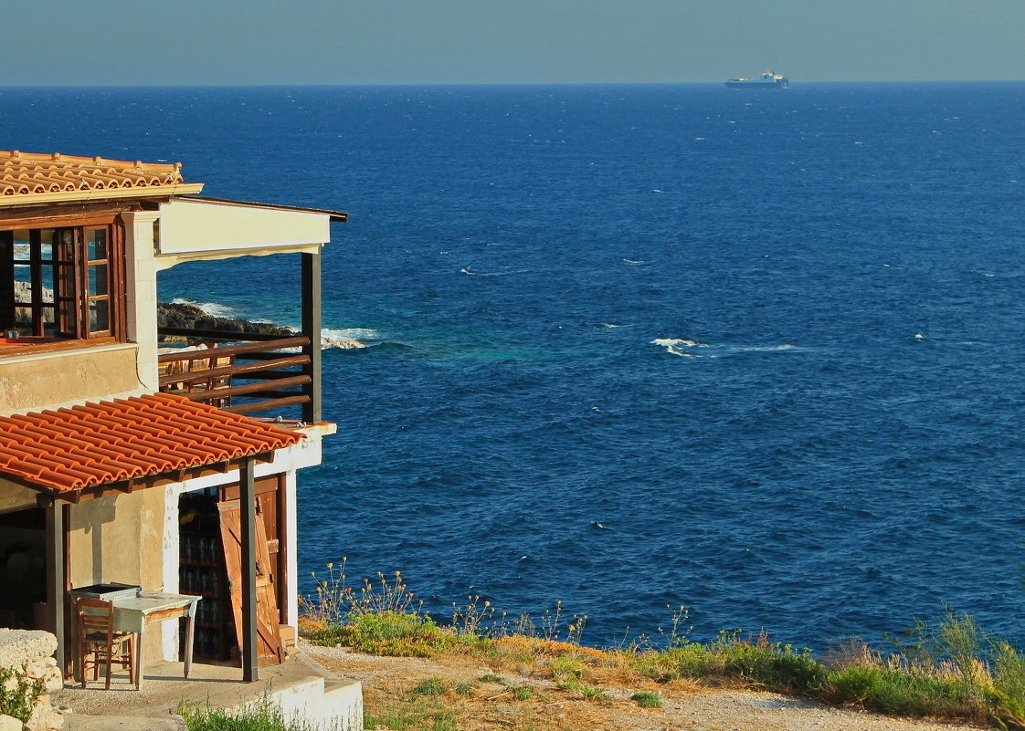 Купить дом в крыму рядом с морем