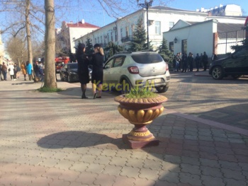 Всех сотрудников керченской полиции вывели из здания по Ленина, 8