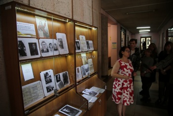 Керченский архив открыл выставку к 9 мая