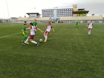 Керченские футболистки стали призерами в этапе соревнований по футболу «Кожаный мяч»
