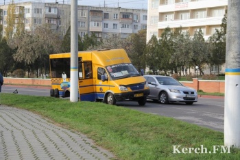 Новости » Общество: Аксенов может вернуть старые цены на проезд в маршрутках