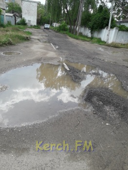 Ты репортер: Дорогу в Междугородном переулке в Керчи отремонтировали на сутки