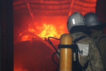 В Керчи из горящей многоэтажки эвакуировали 11 человек